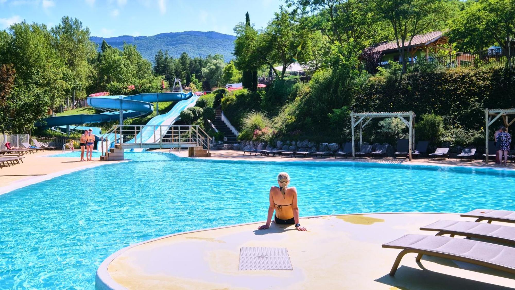 Camping Le Couriou Recoubeau-Jansac Экстерьер фото