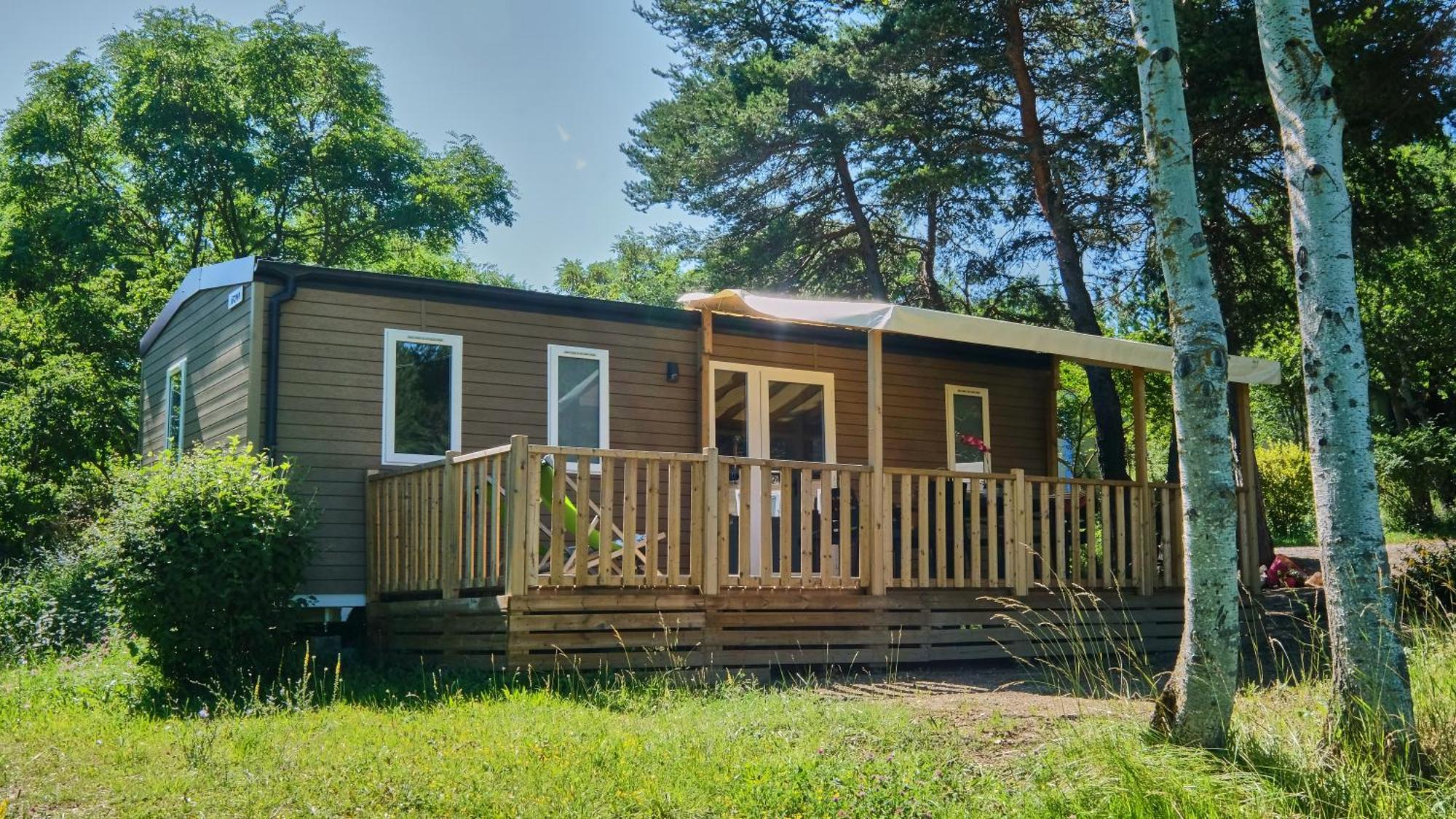 Camping Le Couriou Recoubeau-Jansac Экстерьер фото