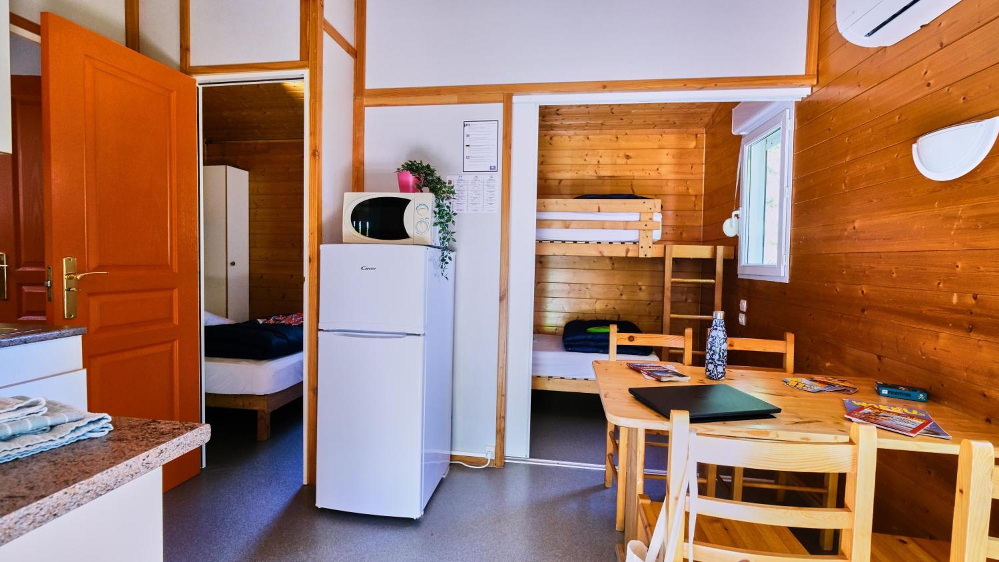 Camping Le Couriou Recoubeau-Jansac Экстерьер фото